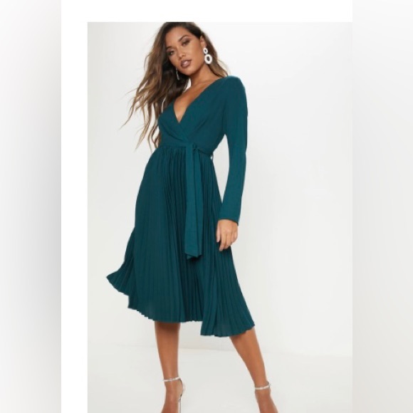 NWT size 8 emerald green dress - Picture 1 of 4